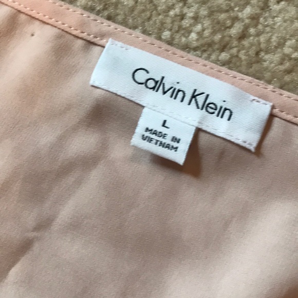 Light and breathable blouse - Picture 2 of 4